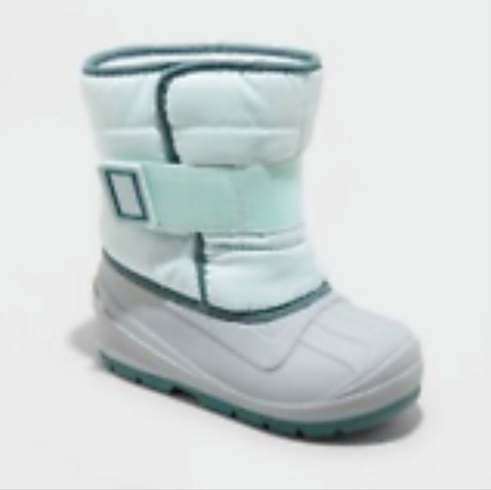 Cat & Jack Winter Snow Boots-Light Mint Green/Dane